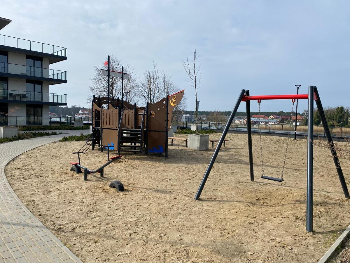 Baltic Waves Apartments Resort & Spa Dziwnow Bagian luar foto